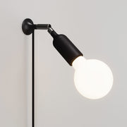 Lampada da parete MAG-Y con snodo, portalampada in silicone con interruttore e spina UK - Nero