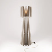 SHHINE lampada da terra in materiale fonoassorbente e spina UK - Tortora melange